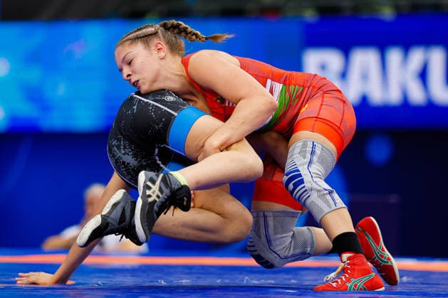 U17, U 17 Wrestling World Championships 46kg WW - Vivien Szentpal (HUN) df. Elif Su Aksoy (TUR) *** U17 Wrestling World Championships, 46 kg WW: Vivien Szentpal (HUN) def. Elif Su Aksoy (TUR) Copyright: xKostadinxAndonovx UWW-U17-WC-BAKU-2026
