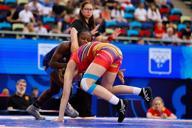 U17, U 17 Wrestling World Championships 61kg WW - Graciela Gaudencia Eningo Asama (ESP) df. Oana Izabela Dumitru (ROU) *** U17 Wrestling World Championships, 61 kg WW: Graciela Gaudencia Eningo Asama (ESP) def. Oana Izabela Dumitru (ROU) Copyright: xKostadinxAndonovx UWW-U17-WC-BAKU-2026