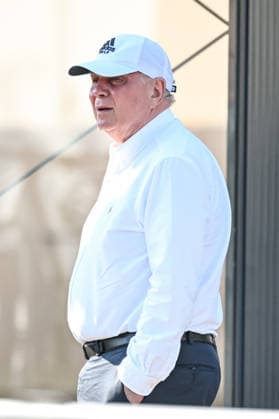 Rottach - Egern, Deutschland, 30.07.26: Uli Hoeneß (FC Bayern München) Schaut waehrend des Friedly Match Spiels zwischen dem FC Rottach - Egern vs FC Bayern München im Stadion am Birkenmoos am 30. Juli 2026 in Rottach - Egern, Deutschland. (Foto von Harry Langer DeFodi Images) Rottach - Egern, Germany, 30.07.26: Uli Hoeneß (FC Bayern München) Looks on during the Friedly Match match between FC Rottach - Egern vs FC Bayern München at Stadion am Birkenmoos on July 30, 2026 in Rottach - Egern, Germany. (Photo by Harry Langer DeFodi Images) DFB DFL REGULATIONS PROHIBIT ANY USE OF PHOTOGRAPHS AS IMAGE SEQUENCES AND OR QUASI-VIDEO. (Photo by Harry Langer DeFodi Images) DFB DFL REGULATIONS PROHIBIT ANY USE OF PHOTOGRAPHS AS IMAGE SEQUENCES AND OR QUASI-VIDEO. - *** Rottach Egern, Germany, July 30, 2026: Uli Hoeneß of FC Bayern Munich watches during the friendly match between FC Rottach Egern and FC Bayern Munich at the Birkenmoos Stadium on July 30, 2026, in Rottach Egern, Germany. Photo by Harry Langer, DeFodi Images. Rottach Egern, Germany, July 30, 2026. Uli Hoeneß of FC Bayern Munich looks on during the friendly match between FC Rottach Egern and FC Bayern Munich at Stadion am Birkenmoos on July 30, 2026 in Rottach Egern, Germany. Photo by Harry Langer, DeFodi Images. DFB and DFL regulations prohibit any use of photographs as image sequences and or quasi-video. Photo by Harry Langer, DeFodi Images. DFB and DFL regulations prohibit any use of photographs as imSEQUENCES AND OR QUASI-VIDEO