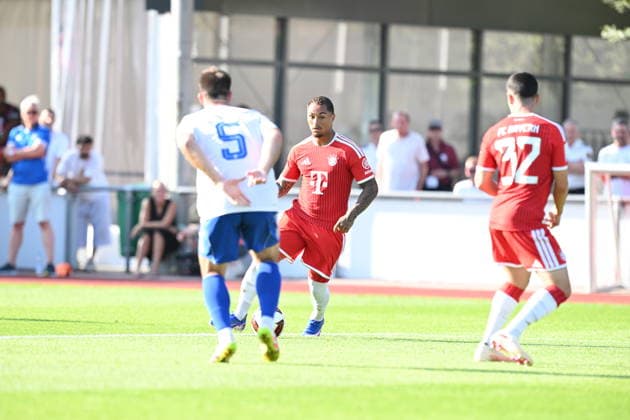 Rottach - Egern, Deutschland, 30.07.26: Julian Wiefarn (FC Rottach-Egern) and Armindo Sieb (FC Bayern München) im Zweikampf waehrend des Friedly Match Spiels zwischen dem FC Rottach - Egern vs FC Bayern München im Stadion am Birkenmoos am 30. Juli 2026 in Rottach - Egern, Deutschland. (Foto von Harry Langer DeFodi Images) Rottach - Egern, Germany, 30.07.26: Julian Wiefarn (FC Rottach-Egern) and Armindo Sieb (FC Bayern München) battle for the ball during the Friedly Match match between FC Rottach - Egern vs FC Bayern München at Stadion am Birkenmoos on July 30, 2026 in Rottach - Egern, Germany. (Photo by Harry Langer DeFodi Images) DFB DFL REGULATIONS PROHIBIT ANY USE OF PHOTOGRAPHS AS IMAGE SEQUENCES AND OR QUASI-VIDEO. (Photo by Harry Langer DeFodi Images) DFB DFL REGULATIONS PROHIBIT ANY USE OF PHOTOGRAPHS AS IMAGE SEQUENCES AND OR QUASI-VIDEO. - *** Rottach Egern, Germany, July 30, 2026: Julian Wiefarn of FC Rottach Egern and Armindo Sieb of FC Bayern Munich in a tackle during the friendly match between FC Rottach Egern and FC Bayern Munich at the Stadion am Birkenmoos on July 30, 2026, in Rottach Egern, Germany. Photo by Harry Langer, DeFodi Images. Rottach Egern, Germany, July 30, 2026: Julian Wiefarn of FC Rottach Egern and Armindo Sieb of FC Bayern Munich battle for the ball during the friendly match between FC Rottach Egern and FC Bayern Munich at Stadion am Birkenmoos on July 30, 2026, in Rottach Egern, Germany Photo by Harry Langer DeFodi Images DFB and DFL regulations prohibit any use of photographs as image sequences and or quasi-video Photo by Harry Langer DeFodi Images DFB and DFL regulations prohibit any use of photographs as imSEQUENCES AND OR QUASI-VIDEO