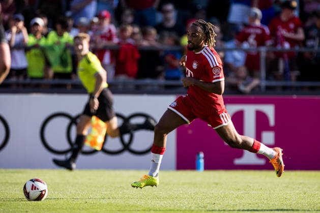 ROTTACH-EGERN, GERMANY - JULY 30: Sacha Boey (FC Bayern Muenchen, 23) controls the ball during a friendly game between FC Rottach-Egern vs. FC Bayern Muenchen at summer trainings camp of season 2026 27 of FC Bayern Muenchen in Rottach-Egern at Stadion am Birkenmoos on July 30, 2026 in Rottach-Egern, Germany. Bavaria Germany Copyright: xSteffiexWunderlx