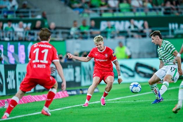 Budapest , 30-07-2026 , Groupama Arena , season 2026 2027 , UEFA Europa League play-off football , match between Ferencvarosi TC and FC Twente , picture shows FC Twente player Kristian Hlynsson Ferencvarosi - Twente  x205333799x Copyright: