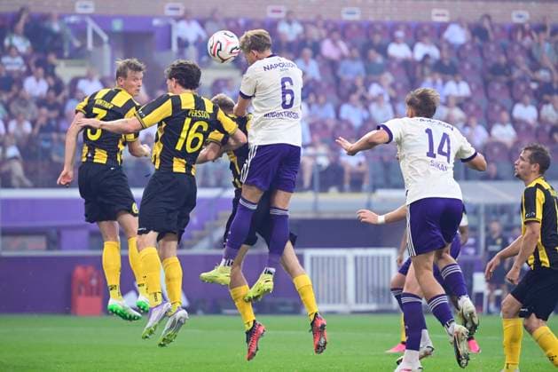 RSC Anderlecht v Hammarby IF - UEFA Europa League ANDERLECHT, BELGIUM - JULY 30 : Augustinsson Ludwig defender of RSC Anderlecht in action during the UEFA Europa League 2025 26 second qualifying round second leg between RSC Anderlecht and Hammarby IF on July 30, 2026 in Anderlecht, Belgium, 30 07 2026 Anderlecht Belgium  Copyright: xJanxDexMeuleneirx