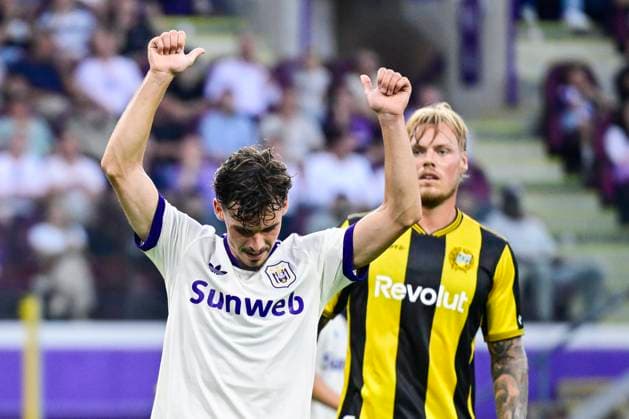 RSC Anderlecht v Hammarby IF - UEFA Europa League ANDERLECHT, BELGIUM - JULY 30 : Ambros Lukas midfielder of RSC Anderlecht dejected during the UEFA Europa League 2025 26 second qualifying round second leg between RSC Anderlecht and Hammarby IF on July 30, 2026 in Anderlecht, Belgium, 30 07 2026 Anderlecht Belgium  Copyright: xJanxDexMeuleneirx