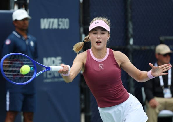 July 30, 2026, Washington, Illinois, USA: ANNA KALINSKAYA during the match against J. Tjen of Indonesia in the second round of Mubadala Washington DC, USA. Tennis: Mubadala DC Open - Anna Kalinskaya  - ZUMAc278 20260730_zsp_c278_039 Copyright: xMarcinxCholewinskix