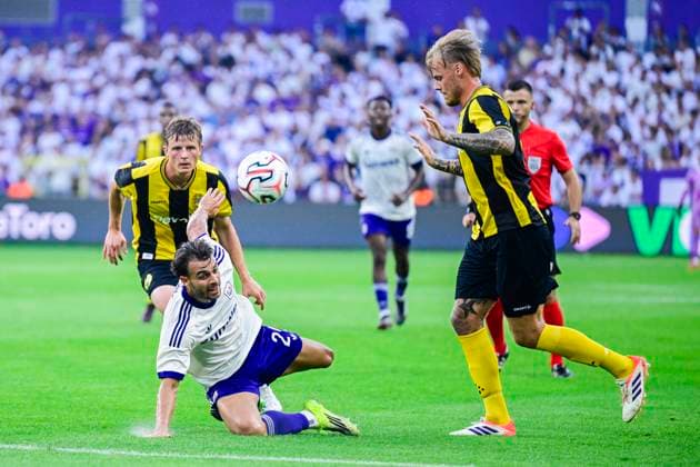 RSC Anderlecht v Hammarby IF - UEFA Europa League ANDERLECHT, BELGIUM - JULY 30 : Llansana Enric midfielder of RSC Anderlecht in action during the UEFA Europa League 2025 26 second qualifying round second leg between RSC Anderlecht and Hammarby IF on July 30, 2026 in Anderlecht, Belgium, 30 07 2026 Anderlecht Belgium  Copyright: xJanxDexMeuleneirx