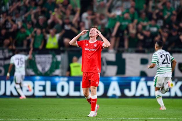 Budapest , 30-07-2026 , Groupama Arena , season 2026 2027 , UEFA Europa League play-off football , match between Ferencvarosi TC and FC Twente , picture shows dejection FC Twente player Daan Rots after 2-0 Ferencvarosi - Twente  x205335151x Copyright: