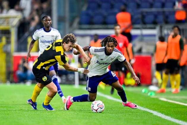 RSC Anderlecht v Hammarby IF - UEFA Europa League ANDERLECHT, BELGIUM - JULY 30 : Onia Seke Jayden forward of RSC Anderlecht in action during the UEFA Europa League 2026 27 second qualifying round second leg between RSC Anderlecht and Hammarby IF on July 30, 2026 in Anderlecht, Belgium, 30 07 2026 Anderlecht Belgium  Copyright: xTomasxSiskx
