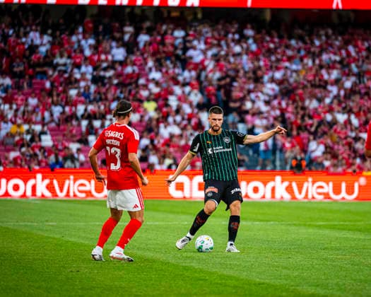 July 30, 2026, Lisbon, Lisbon, Portugal: Player of FC St. Gallen in control of the ball in another attack during UEFA Europa League-2nd Qualifying RoundÃ¢â‚¬2nd Leg, match between SL Benfica and FC St. Gallen at Luz Stadium, Lisbon, Portugal, on july 30, 2026. Soccer2026: SL Benfica Vs FC St. Gallen  - ZUMAr200 20260730_zsp_r200_008 Copyright: xNunoxReisinhox