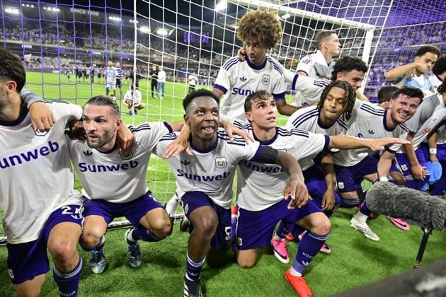 RSC Anderlecht v Hammarby IF - UEFA Europa League ANDERLECHT, BELGIUM - JULY 30 : Cvetkovic Mihajlo forward of RSC Anderlecht celebrates the win during the UEFA Europa League 2025 26 second qualifying round second leg between RSC Anderlecht and Hammarby IF on July 30, 2026 in Anderlecht, Belgium, 30 07 2026 Anderlecht Belgium  Copyright: xJanxDexMeuleneirx