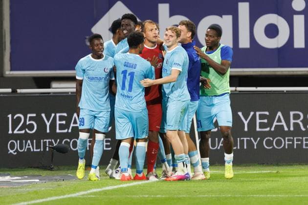 Gent s players celebrate after winning a soccer game between Belgian KAA Gent and Ukrainian FC LNZ Cherkasy, Thursday 30 July 2026 in Gent, the return leg of the second qualifying round for the UEFA Conference League. The first leg ended in a 0-0 draw. KURTxDESPLENTER  x182429370x