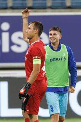 Gent s goalkeeper Davy Roef celebrates after winning a soccer game between Belgian KAA Gent and Ukrainian FC LNZ Cherkasy, Thursday 30 July 2026 in Gent, the return leg of the second qualifying round for the UEFA Conference League. The first leg ended in a 0-0 draw. KURTxDESPLENTER  x182429373x