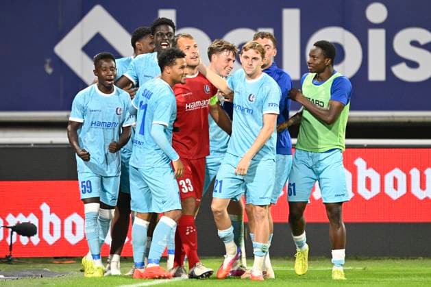 KAA Gent v LNZ Cherkasy - UEFA Conference League GENT, BELGIUM - JULY 30 : Players of KAA Gent celebrating with Roef Davy goalkeeper of KAA Gent after the penalties shoot out win during the UEFA Conference League 2026 27 second qualifying round second leg between KAA Gent and LNZ Cherkasy on July 30, 2026 in Gent, Belgium, 30 07 2026 Gent Belgium  Copyright: xNicoxVereeckenx