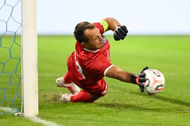 KAA Gent v LNZ Cherkasy - UEFA Conference League GENT, BELGIUM - JULY 30 : Roef Davy goalkeeper of KAA Gent stops a penalty during the UEFA Conference League 2026 27 second qualifying round second leg between KAA Gent and LNZ Cherkasy on July 30, 2026 in Gent, Belgium, 30 07 2026 Gent Belgium  Copyright: xNicoxVereeckenx