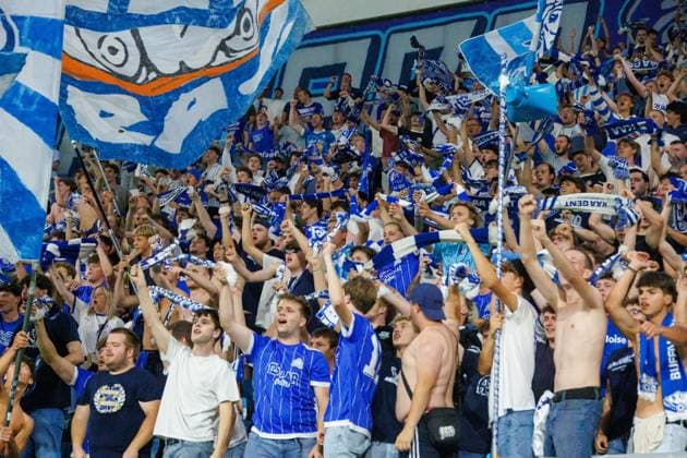 Gent s supporters celebrate after winning a soccer game between Belgian KAA Gent and Ukrainian FC LNZ Cherkasy, Thursday 30 July 2026 in Gent, the return leg of the second qualifying round for the UEFA Conference League. The first leg ended in a 0-0 draw. KURTxDESPLENTER  x182429465x