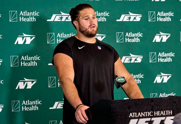 NFL, American Football Herren, USA 2026: NY Jets Training Camp JUL 30 New York Jets offensive linemen Joe Tippmann (66) during press conference, PK, Pressekonferenz at training camp at the Atlantic Health Jets Training Center, Florham Park, New Jersey. Duncan Williams CSM (Credit Image: Duncan Williams Cal Media) Florham Park New Jersey United States EDITORIAL USE ONLY Copyright: xx ZUMA-20260730_zma_c04_054.jpg DuncanxWilliamsx csmphotothree507172