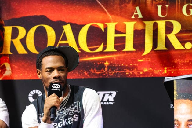 July 30, 2026: Lightweight Lamont Roach Jr. speaks during the press conference, PK, Pressekonferenz for the Roach Jr. vs Zepeda event at the Skybox Lounge inside the Virgin Hotels on July 30, 2026 in Las Vegas, NV. CSM. Boxing 2026: Roach Jr. Vs Zepeda JUL 30  - ZUMAc04_ 20260730_zma_c04_091 Copyright: xChristopherxTrimx