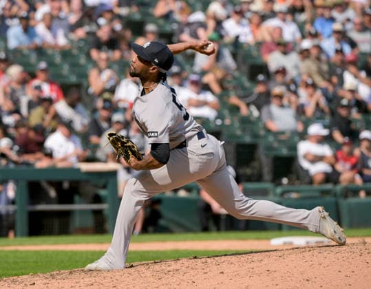 New York Yankees pitcher Angel Chivilli (57) throws against the Chicago White Sox during the tenth inning at Rate Field in Chicago, IL on Thursday, July 30, 2026. The White Sox defeated the Yankees 2-1.  CHI20260730133 MARKxBLACK