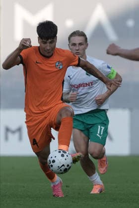 July 30, 2026, Riga, Latvia: Ricardo Padurariu and Eduards DASKEVICS in action during their UEFA Europa Conference League qualifying round game between Latvian FK Auda and Romanian FCSB in Riga, Latvia, July 30, 2026. Photo: Roman Koksarov Latvia Sports - July 30, 2026  - ZUMAk209 20260730_zsp_k209_019 Copyright: xRomansxKoksarovx
