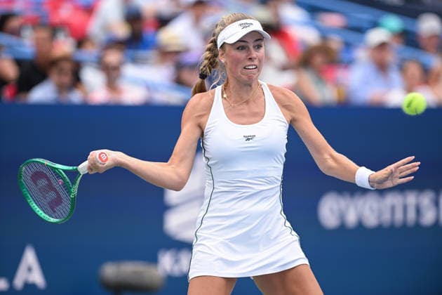 July 30, 2026, Washington, D.C, U.S: MAGDALENA FRECH hits a forehand during her match against Jessica Pegula at the Rock Creek Tennis Center. Tennis 2026 - Mubadala Open  - ZUMAg196 20260730_zap_g196_001 Copyright: xKylexGustafsonx