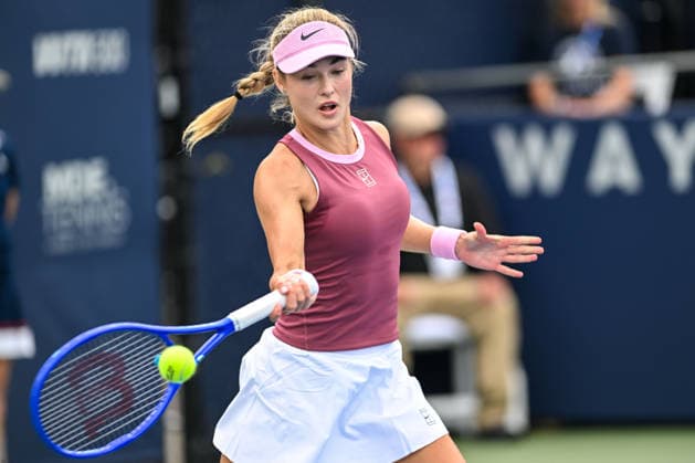 July 30, 2026, Washington, D.C, U.S: ANNA KALINSKAYA hits a forehand during her match against Janice Tjen at the Rock Creek Tennis Center. Washington U.S - ZUMAg196 20260730_zap_g196_002 Copyright: xKylexGustafsonx