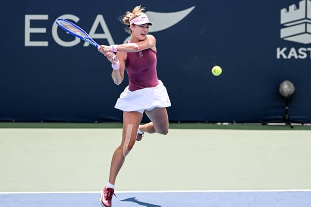 July 30, 2026, Washington, D.C, U.S: ANNA KALINSKAYA hits a backhand during her match against Janice Tjen at the Rock Creek Tennis Center. Tennis 2026 - Mubadala Open  - ZUMAg196 20260730_zap_g196_010 Copyright: xKylexGustafsonx