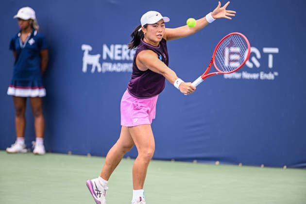 July 30, 2026, Washington, D.C, U.S: JANICE TJEN hits a backhand during her match against Anna Kalinskaya at the Rock Creek Tennis Center. Washington U.S - ZUMAg196 20260730_zap_g196_008 Copyright: xKylexGustafsonx
