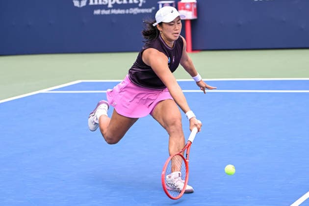 July 30, 2026, Washington, D.C, U.S: JANICE TJEN hits a forehand during her match against Anna Kalinskaya at the Rock Creek Tennis Center. Washington U.S - ZUMAg196 20260730_zap_g196_014 Copyright: xKylexGustafsonx