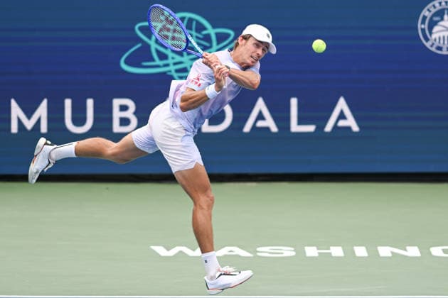 July 30, 2026, Washington, D.C, U.S: ALEX DE MINAUR hits a backhand during his match against Cruz Hewitt at the Rock Creek Tennis Center. Washington U.S - ZUMAg196 20260730_zap_g196_017 Copyright: xKylexGustafsonx