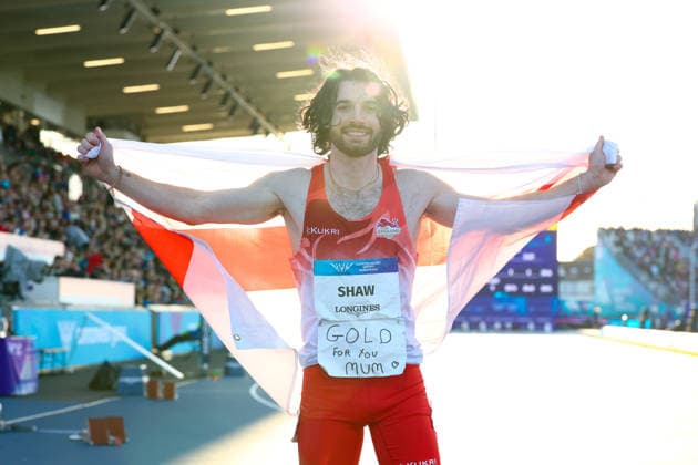 July 30, 2026, Glasgow, Scotland, Great Britain: ZACHARY SHAW of England celebrates winning the Athletics Men s 100m T12 Final of the Commonwealth Games Glasgow 2026 at the Scotstoun Stadium in Glasgow, Scotland and got a message for his mother. Commowealth Games 2026: Athletics  - ZUMAc179 20260730_zep_c179_106 Copyright: xMickaelxChavetx