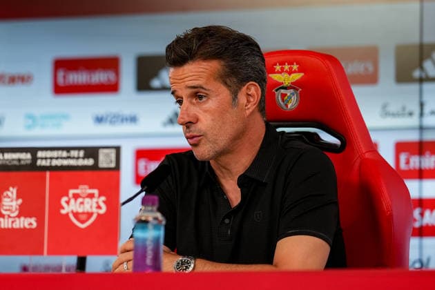 Fussball, UEFA Europa League Qualifikation: SL Benfica vs. FC St. Gallen 1879, Donnerstag, 30.07.2026 (Estadio da Luz, Lissabon, Portugal); Marco Silva (Trainer, SL Benfica) *** Soccer, UEFA Europa League Qualifying: SL Benfica vs. FC St. Gallen 1879, Thursday, July 30, 2026, Estadio da Luz, Lisbon, Portugal; Marco Silva, Head Coach, SL Benfica Copyright: xValentinxDomgjonix