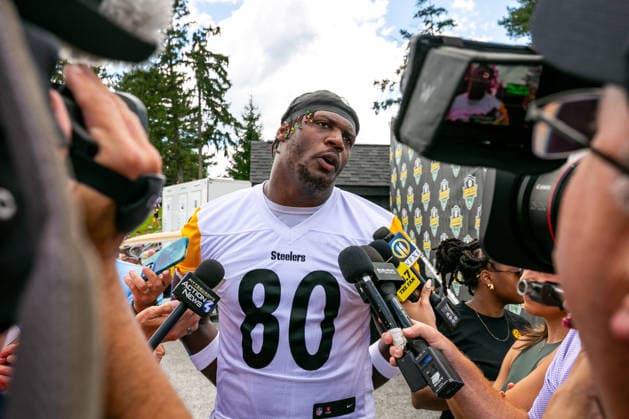 July 30, 2026, Latrobe, Pennsylvania, USA: Pittsburgh Steelers tight end DARNELL WASHINGTON (80) speaks to the media after the Pittsburgh Steelers Training Camp in Latrobe, Pennsylvania. Latrobe USA - ZUMAg257 20260730_zsp_g257_095 Copyright: xBrentxGudenschwagerx