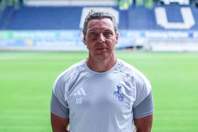 Fussball, 3.Liga Saison 2026 2027 Team- und Porträtfototermin MSV Duisburg 30.07.2026, schauinsland-reisen-arena Uwe Speidel (Co-Trainer, MSV Duisburg) Duisburg schauinsland-reisen-arena Nordrhein-Westfalen Deutschland *** Sports, Soccer, 3rd Division 2026–2027 Season: MSV Duisburg Team and Portrait Photo Session, July 30, 2026, Schauinsland Reisen Arena, Uwe Speidel, Assistant Coach, MSV Duisburg, Duisburg, Schauinsland Reisen Arena, North Rhine-Westphalia, Germany