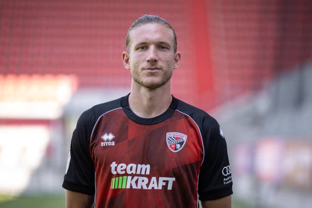 Vinko Å apina (41, FCI); FC Ingolstadt 04; 3.Liga, Porträttermin 2026 2027, 3. Liga - FC Ingolstadt 04 Saison 2026 2027 *** Vinko äapina 41, FCI FC Ingolstadt 04 3. Liga, Profile Session 2026–2027, FC Ingolstadt 04 3. Liga Season 2026–2027