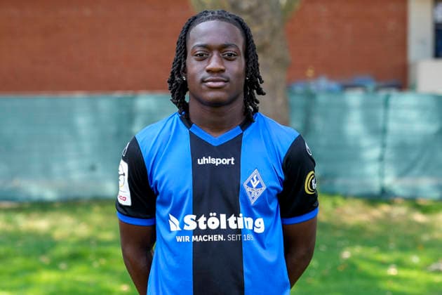 Nolan Xavier Muteba N Tumba (NTumba); SV Waldhof Mannheim; 3.Liga, Porträttermin 2026 2027 *** Nolan Xavier Muteba N Tumba NTumba SV Waldhof Mannheim 3rd Division, Profile Session 2026 2027 xozx