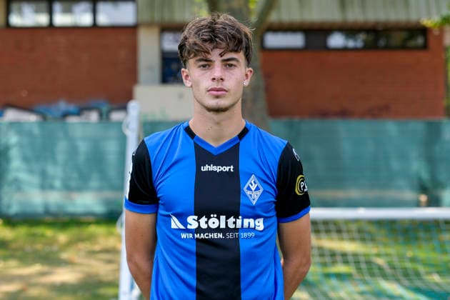 Denis Kryeziu; SV Waldhof Mannheim; 3.Liga, Porträttermin 2026 2027 *** Denis Kryeziu, SV Waldhof Mannheim (3rd Division), Profile Session 2026–2027 xozx