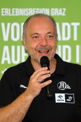 HANDBALL - HBL, Kiel, training camp GRAZ,AUSTRIA,31.JUL.26 - HANDBALL - HBL Handball-Bundesliga, THW Kiel, press conference, PK, Pressekonferenz Image shows press officer Christian Robohm (Kiel).  GEPAxpictures xMarioxBuehner-Weinrauch