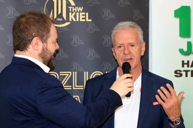HANDBALL - HBL, Kiel, training camp GRAZ,AUSTRIA,31.JUL.26 - HANDBALL - HBL Handball-Bundesliga, THW Kiel, press conference, PK, Pressekonferenz Image shows host Philipp Jocham and president Gerhard Widmann (ASKOE).  GEPAxpictures xMarioxBuehner-Weinrauch