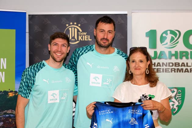 HANDBALL - HBL, Kiel, training camp GRAZ,AUSTRIA,31.JUL.26 - HANDBALL - HBL Handball-Bundesliga, THW Kiel, press conference, PK, Pressekonferenz Image shows Lukas Zerbe, Domagoj Duvnjak (Kiel) and managing director Susanne Haubenhofer (Graz).  GEPAxpictures xMarioxBuehner-Weinrauch