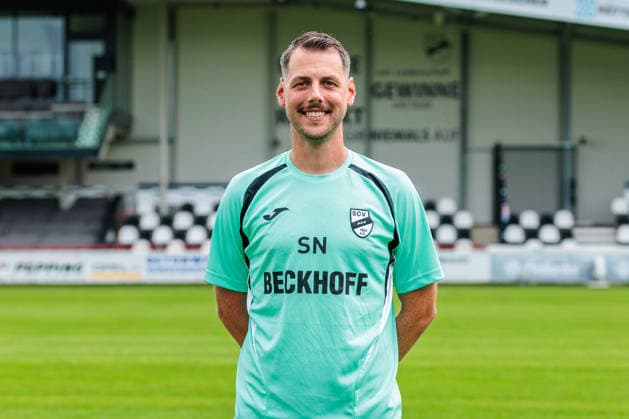 Sascha Naerger (Physiotherapeut); SC Verl; 3. Liga, Porträttermin 2026 2027 GER, Porträttermin SC Verl, Fussball, 3. Liga, Spielzeit 2026 2027, 30.07.2026 GER, Porträttermin SC Verl, Fussball, 3. Liga, Spielzeit 2026 2027, 30.07.2026 Verl *** Sascha Naerger, Physical Therapist, SC Verl, 3rd Division, Profile Session 2026–2027 GER, Profile Session SC Verl, Soccer, 3rd Division, 2026–2027 Season, July 30, 2026 GER, SC Verl portrait session, soccer, 3rd Division, 2026–2027 season, July 30, 2026 Verl Copyright: xEibner-Pressefoto JanxRollingerx EP_JSK