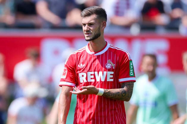 Tom Krauss (1. FC Köln) gestikuliert, Friendly match, 1. FC Köln v Hertha BSC Berlin, Koasastadion am 31. July 2026 in St. Johann in Tirol, Österreich. (Foto von Marco Steinbrenner DeFodi Images) Tom Krauss (1. FC Köln) gestures, Friendly match, 1. FC Köln v Hertha BSC Berlin, Koasastadion, July 31, 2026 in St. Johann in Tirol, Austria. (Photo by Marco Steinbrenner DeFodi Images) - *** Tom Krauss of 1 FC Köln gestures, Friendly match, 1 FC Köln vs. Hertha BSC Berlin, Koasastadion on July 31, 2026, in St. Johann in Tirol, Austria. Photo by Marco Steinbrenner, DeFodi Images. Tom Krauss of 1 FC Köln gestures, Friendly match, 1 FC Köln vs. Hertha BSC Berlin, Koasastadion, July 31, 2026, in St. Johann in Tirol, Austria. Photo by Marco Steinbrenner, DeFodi Images