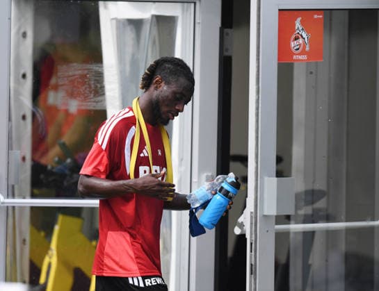 31.07.2026, xophax, Fussball 1.Bundesliga, 1.FC Koeln Trainingslager . Mannschaft des 1.FC Köln in Kitzbühel .Training in Sankt Johann. Freundschaftsspiel St.Johann in Tirol gegen Hertha BSC. 1.FC Köln - Hertha. Gideon Mensah ( 1.FC Köln ) Kitzbühel *** July 31, 2026, xophax, Soccer, Bundesliga 1, 1 FC Köln Training Camp: 1 FC Köln team in Kitzbühel; training in Sankt Johann; friendly match in Sankt Johann in Tirol against Hertha BSC; 1 FC Köln; Hertha; Gideon Mensah; 1 FC Köln; Kitzbühel