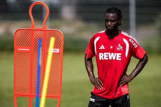 ST. JOHANN IN TIROL, AUSTRIA - JULY 31: Gideon Mensah (1. FC Koeln, 14) training individually before a friendly game between 1. FC Koeln vs. Hertha BSC Berlin at trainings camp of 1. FC Koeln in Kitzbuehel of season 2026 27 at Koasastadion on July 31, 2026 in St. Johann in Tirol, Austria. Austria Copyright: xSteffiexWunderlx