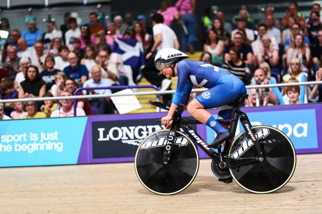 Glasgow 2026 Commonwealth Games Picture by Alex Whitehead SWpix.com - 31 07 2026 - Glasgow 2026 Commonwealth Games - Track cycling, Rad, Radsport, Bahnrad, Bahn and Para Track Cycling - Sir Chris Hoy Velodrome, Glasgow, Scotland - Women s 4000m Individual Pursuit Qualifying - Erin Boothman of Scotland celebrates her time Glasgow Sir Chris Hoy Velodrome Scotland Copyright: x xSWpix.comx(t axPhotographyxHubxLtd)xAlexxWhitehead SWpix.comx SWP-3030-16368