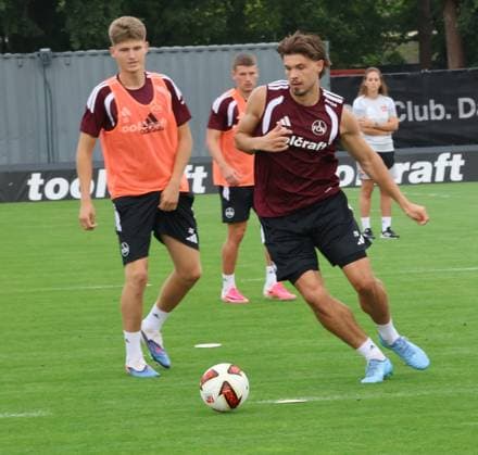 31.07.2026 - Fussball - 2. Fussball - Bundesliga - Saison 2026 2027 - 1. FC Nürnberg Nuernberg FCN ( Club ) - Training - Sportfoto Zink DoGe - xdoxgex - Fynn Otto (20, 1. FC Nürnberg FCN ) Kristian Mandic (36, 1. FC Nürnberg FCN ) *** July 31, 2026 Soccer 2 Bundesliga 2026–2027 Season 1 FC Nuremberg Nuremberg FCN Club Training Sports Photo Zink DoGe xdoxgex Fynn Otto 20, 1 FC Nuremberg FCN Kristian Mandic 36, 1 FC Nuremberg FCN