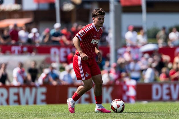 ST. JOHANN IN TIROL, AUSTRIA - JULY 31: Patrik Kristal (1. FC Koeln, 16) controls the ball during a friendly game between 1. FC Koeln vs. Hertha BSC Berlin at trainings camp of 1. FC Koeln in Kitzbuehel of season 2026 27 at Koasastadion on July 31, 2026 in St. Johann in Tirol, Austria. Austria Copyright: xSteffiexWunderlx