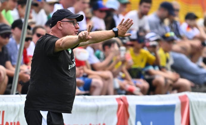 31.07.2026 - Fussball - Saison 2026 2027 - Testspiel Freundschaftsspiel Vorbereitungsspiel - SC Freiburg - SpVgg Greuther Fürth ( Kleeblatt ) - - Sportfoto Zink - xwoxzix - regulations prohibit any use of photographs as image sequences and or quasi-video - only for editorial use - Heiko Vogel ( Trainer SpVgg Greuther Fürth ) dirigiert *** July 31, 2026 Soccer Season 2026–2027 Exhibition Match Friendly Match Preseason Match SC Freiburg SpVgg Greuther Fürth Kleeblatt Sports Photo by Zink xwoxzix; regulations prohibit any use of photographs as image sequences and or quasi-video; for editorial use only. Heiko Vogel SpVgg Greuther Fürth coach directs