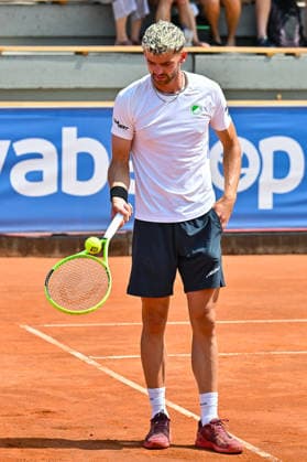 Tennis 1. Bundesliga Herren; TC Augsburg Siebentisch - TK GW Mannheim, 31.07.2026 AUGSBURG, GERMANY - 31. JULY: im Bild Jerome KYM vom TC GW Mannheim während dem Match der 1. Bundesliga Herren zwischen dem TC Augsburg und dem TK GW Mannheim am 6. Spieltag *** Men s Tennis 1st Bundesliga: TC Augsburg Siebentisch vs. TK GW Mannheim, July 31, 2026, AUGSBURG, GERMANY, July 31. Pictured: Jerome KYM of TC GW Mannheim during the Men’s 1st Bundesliga match between TC Augsburg and TK GW Mannheim on Matchday 6. Copyright: xBEAUTIFULxSPORTS Goldbergx