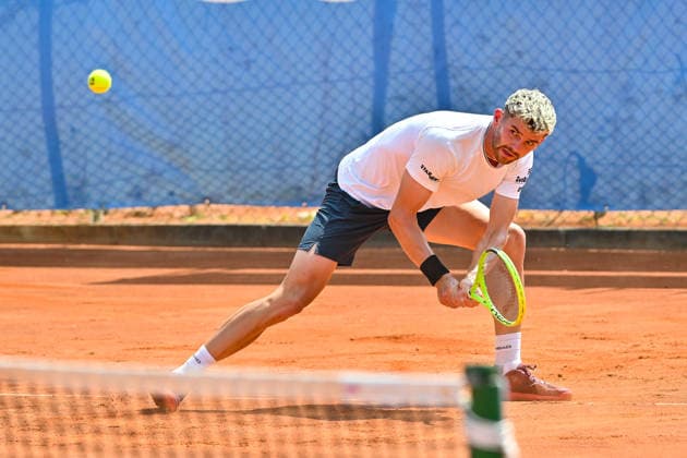Tennis 1. Bundesliga Herren; TC Augsburg Siebentisch - TK GW Mannheim, 31.07.2026 AUGSBURG, GERMANY - 31. JULY: im Bild Jerome KYM vom TC GW Mannheim während dem Match der 1. Bundesliga Herren zwischen dem TC Augsburg und dem TK GW Mannheim am 6. Spieltag *** Men s Tennis 1st Bundesliga: TC Augsburg Siebentisch vs. TK GW Mannheim, July 31, 2026, AUGSBURG, GERMANY, July 31. Pictured: Jerome KYM of TC GW Mannheim during the Men’s 1st Bundesliga match between TC Augsburg and TK GW Mannheim on Matchday 6. Copyright: xBEAUTIFULxSPORTS Goldbergx