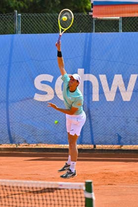 Tennis 1. Bundesliga Herren; TC Augsburg Siebentisch - TK GW Mannheim, 31.07.2026 AUGSBURG, GERMANY - 31. JULY: im Bild Nino SERDARUSIC vom TC Augsburg während dem Match der 1. Bundesliga Herren zwischen dem TC Augsburg und dem TK GW Mannheim am 6. Spieltag *** Men s Tennis 1st Bundesliga: TC Augsburg Siebentisch vs. TK GW Mannheim, July 31, 2026, AUGSBURG, GERMANY, JULY 31. Pictured: Nino SERDARUSIC of TC Augsburg during the Men’s 1st Bundesliga match between TC Augsburg and TK GW Mannheim on Matchday 6 Copyright: xBEAUTIFULxSPORTS Goldbergx